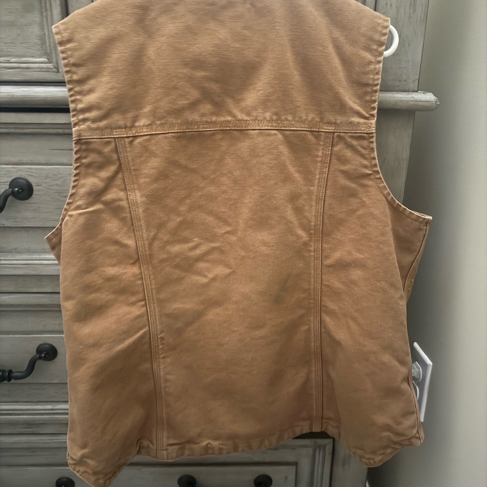 Carhartt Tan Relaxed Fit Vest with Sherpa Lining - Picture 2 of 3
